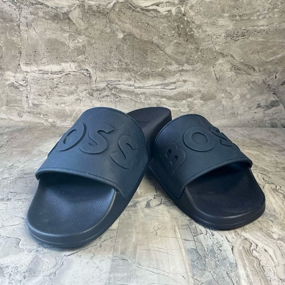 BOSS ITALIAN-MADE SLIDES WITH LARGE LOGO DETAIL - Picture 5 of 5